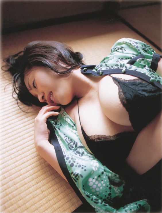 神楽坂恵プロフィール画像2