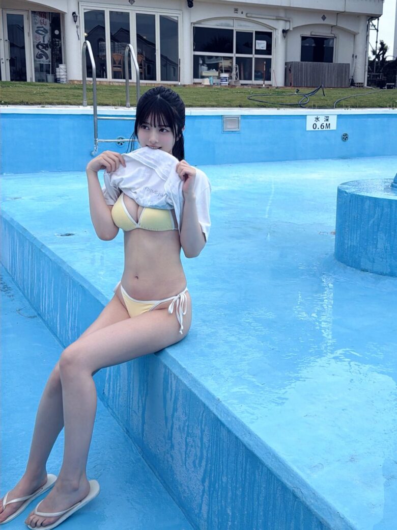 月城莉奈プロフィール画像3