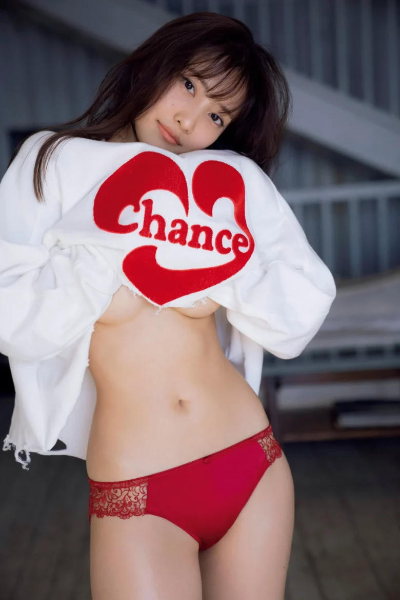 佐野ひなこプロフィール画像3